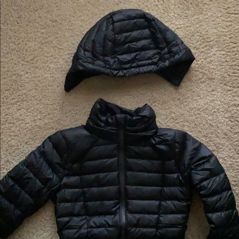 Lululemon Brave the Cold Down Jacket Coat Sz 2 - Picture 3 of 4